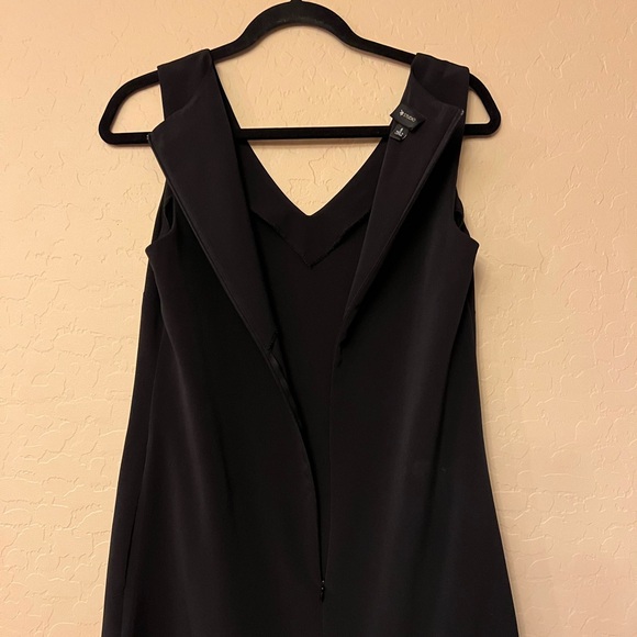 AB Studio Black Sleeveless V-Neck Shift Dress w/Tassels at Hem - Picture 8 of 13